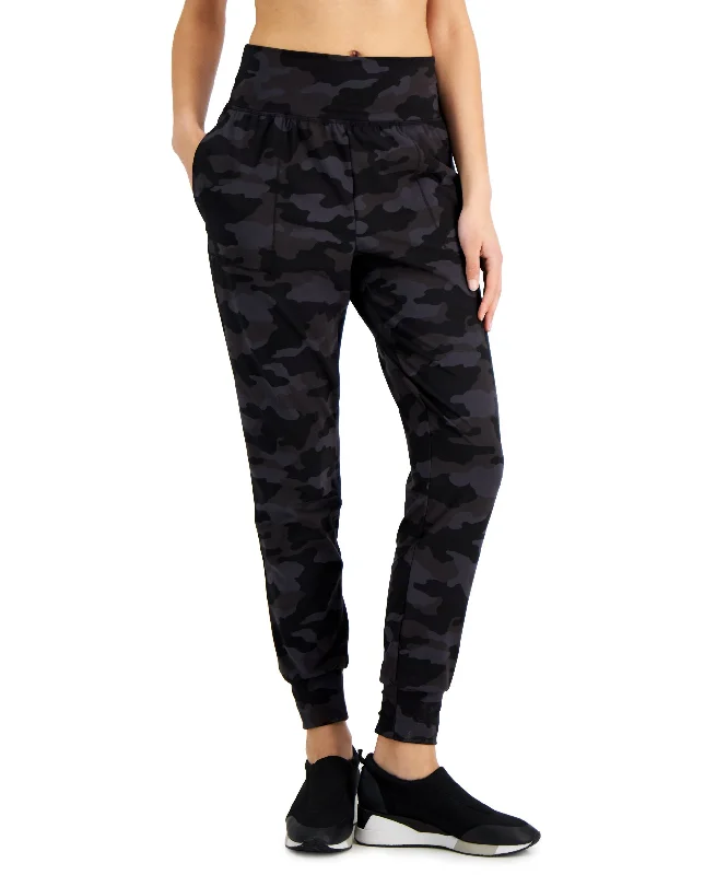 ID Ideology Womens Relaxed Camo Print Joggers